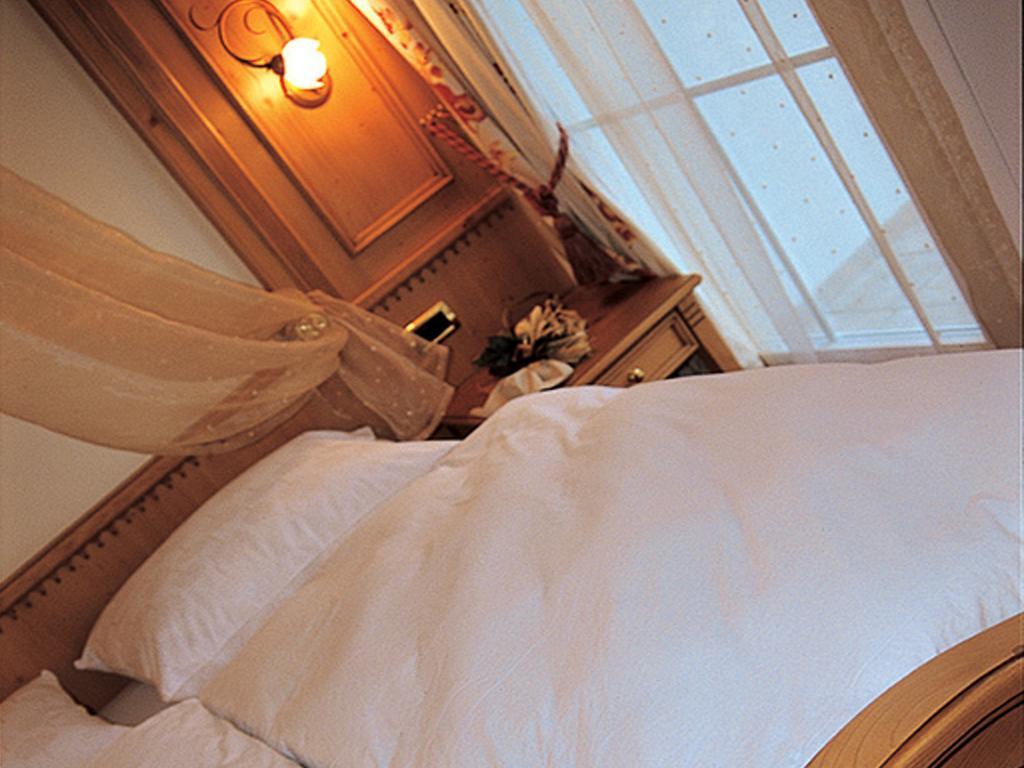 Hotel Comfort Erica Dolomiti Val D'Adige ซาลอร์โน ภายนอก รูปภาพ